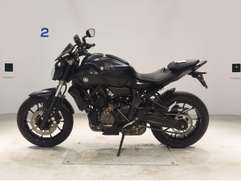     Yamaha MT-07 FZ07 2017  1