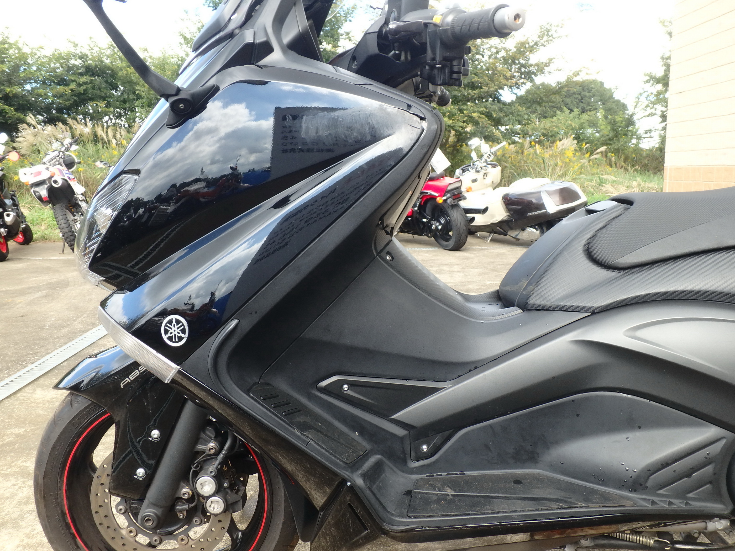 Купить мотоцикл Yamaha XP530 T-Max530A 2014 фото 15