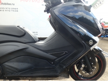     Yamaha XP530 T-Max530A 2014  18