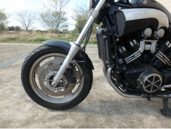 Заказать из Японии мотоцикл Yamaha V-Max VMX1200 1999 фото 13