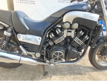     Yamaha V-Max VMX1200 1999  17