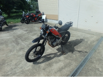     Yamaha XG250 Tricker 2004  13