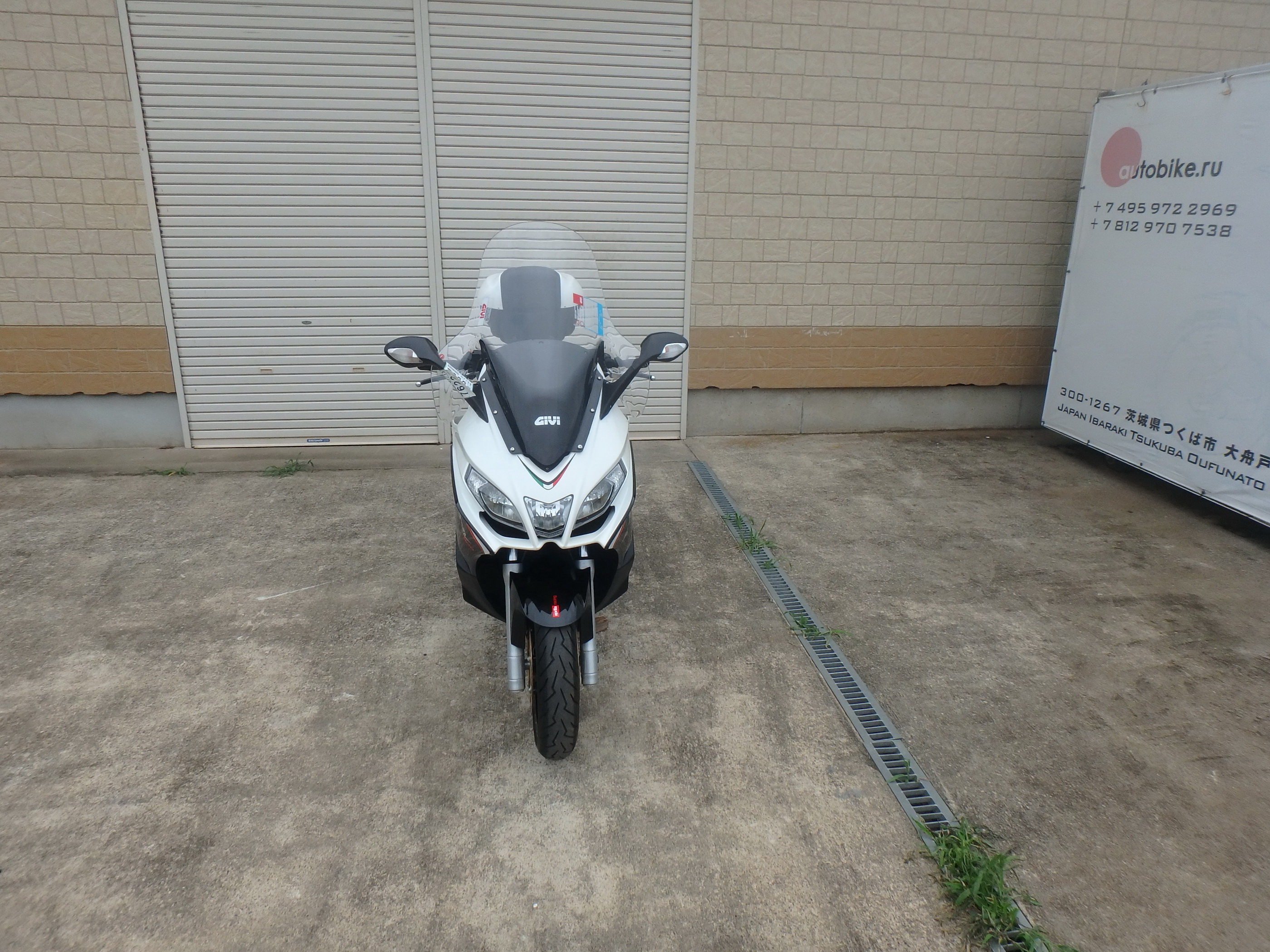 Купить мотоцикл Aprilia SRV850 2013 фото 6
