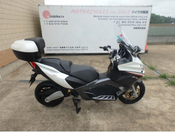 Заказать из Японии мотоцикл Aprilia SRV850 2013 фото 8