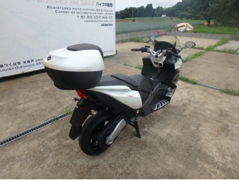 Заказать из Японии мотоцикл Aprilia SRV850 2013 фото 9