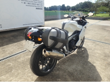     BMW K1300S 2009  9