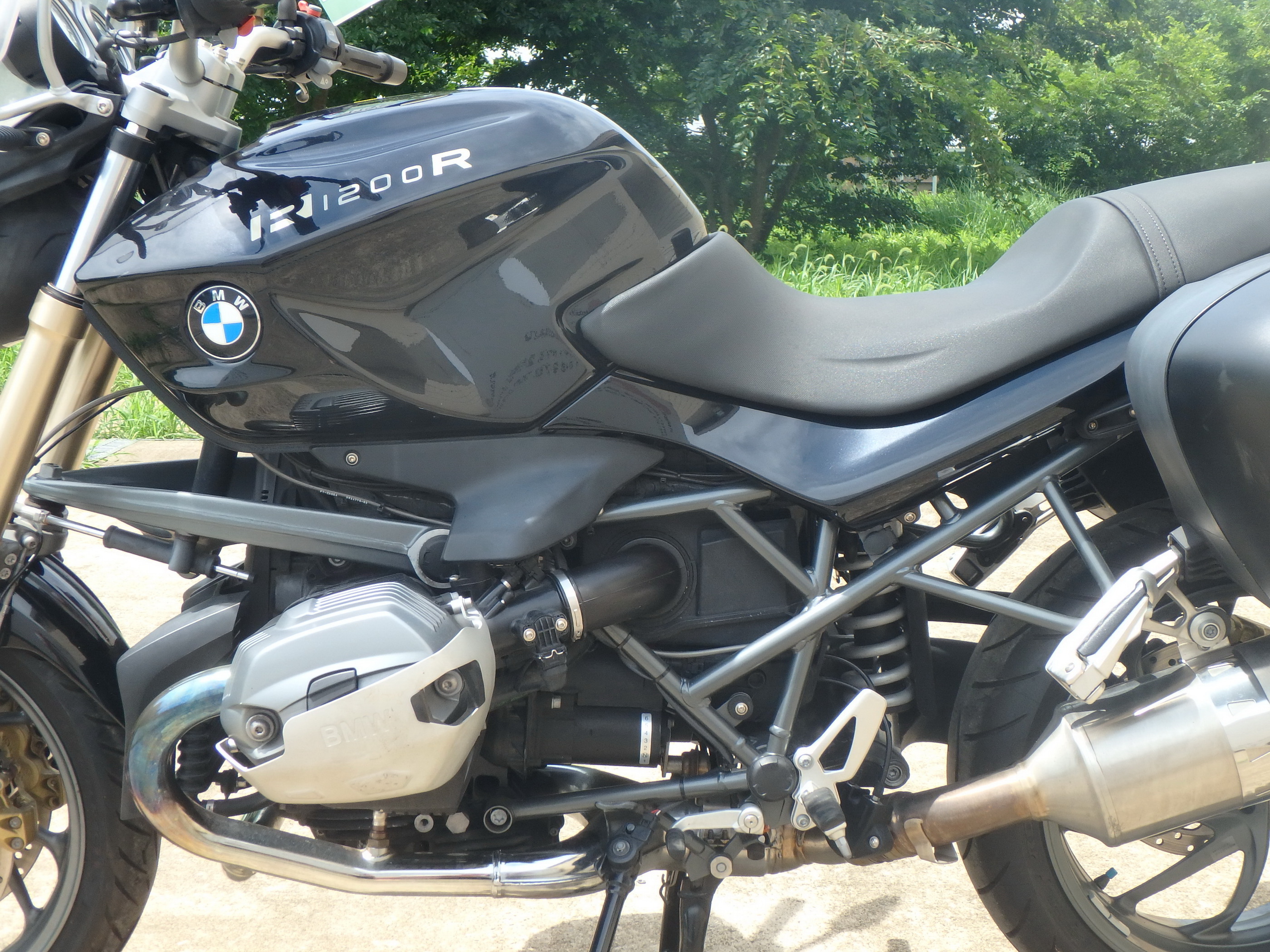 Купить мотоцикл BMW R1200R 2013 фото 15