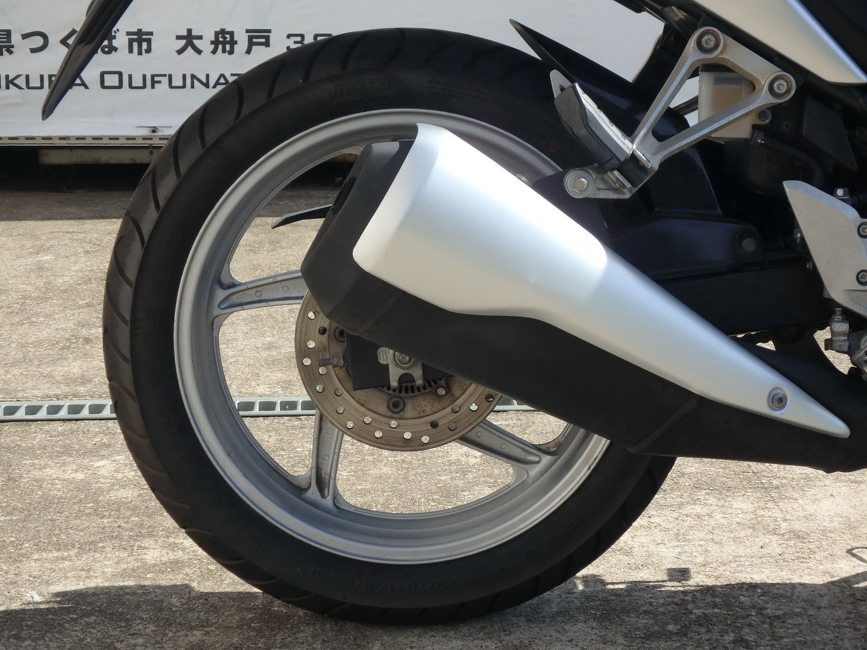 Купить мотоцикл Honda CBR250R-3A 2011 фото 17