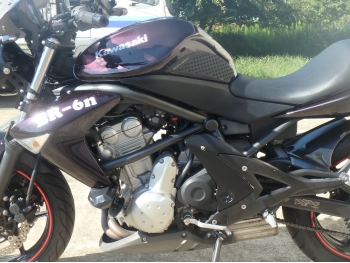     Kawasaki ER-6N 2006  15