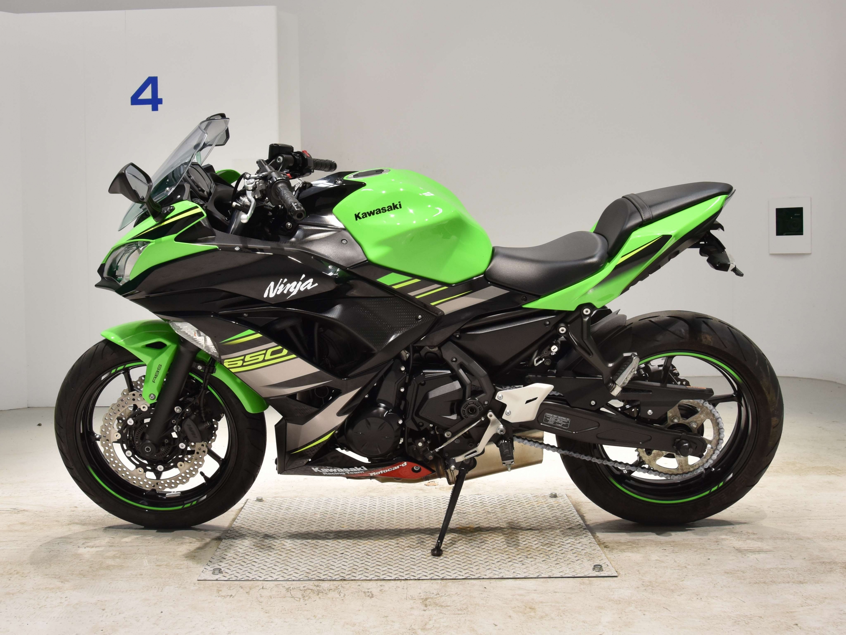 Купить мотоцикл Kawasaki Ninja650A ER-6F ABS 2019 фото 1