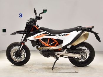     KTM 690 SMC R 2019  1