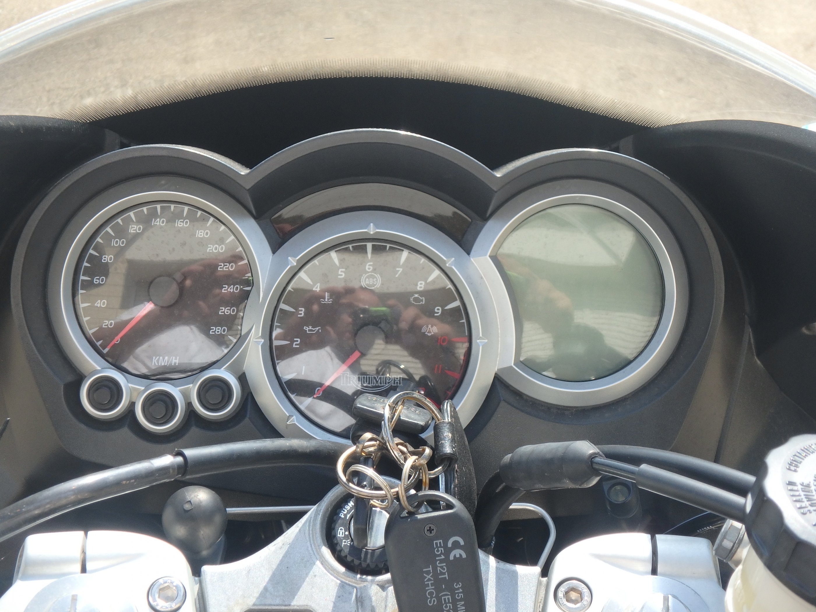 Купить мотоцикл Triumph Sprint ST1050A 2010 фото 22