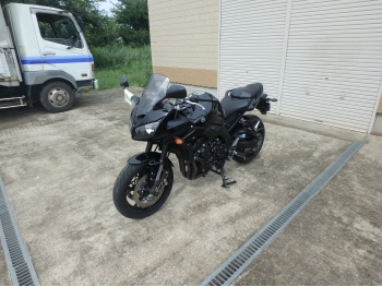     Yamaha FZ-1 Fazer 2011  13