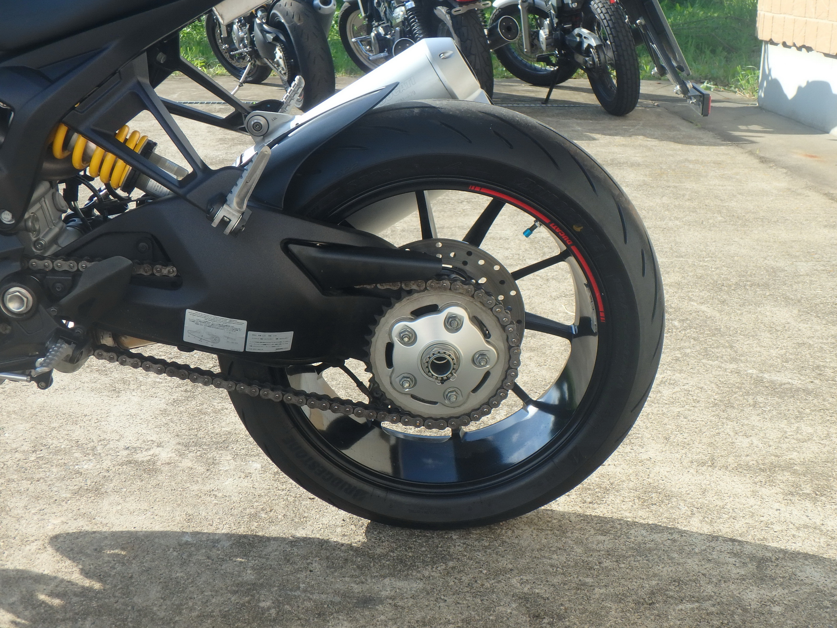 Купить мотоцикл Ducati Monster1100 EVO M1100 2012 фото 16