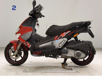     Gilera Runner VXR200 2008  1