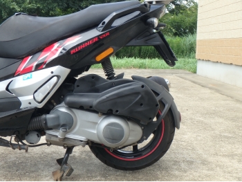     Gilera Runner VXR200 2008  16