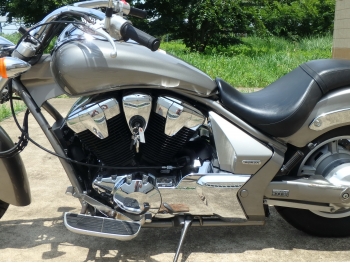 Заказать из Японии мотоцикл Honda VT1300CR Stateline / ABS 2012 фото 15