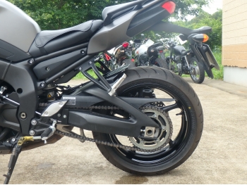     Yamaha FZ-8 Fazer ABS FZ-8SA 2012  16