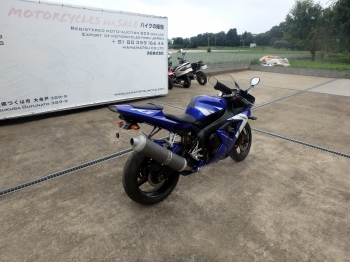     Yamaha YZF-R1 YZF1000 2002  9