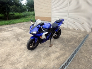     Yamaha YZF-R1 YZF1000 2002  13