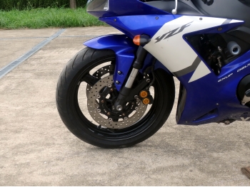     Yamaha YZF-R1 YZF1000 2002  14