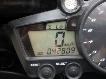     Yamaha YZF-R1 YZF1000 2002  20