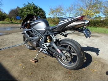     Triumph Daytona675 2007  11