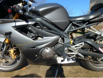Заказать из Японии мотоцикл Triumph Daytona675 2007 фото 15