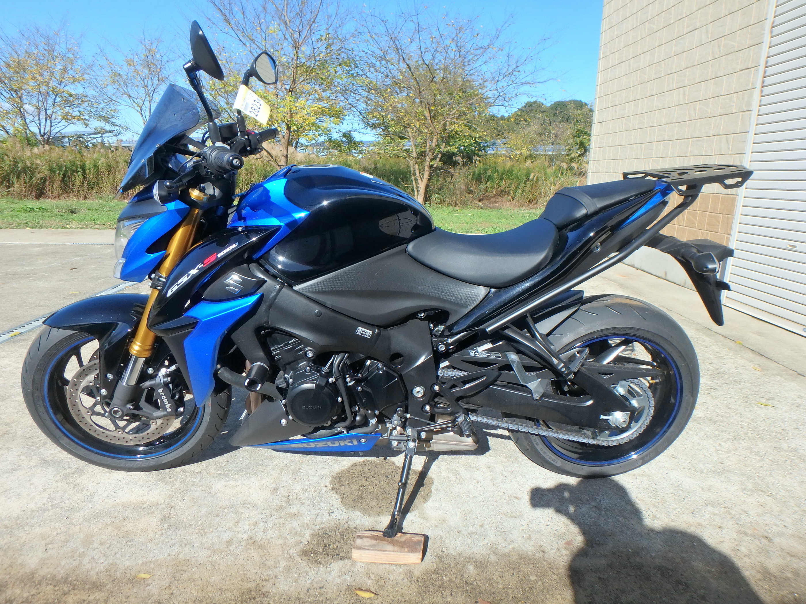 Купить мотоцикл Suzuki GSX-S1000 2017 фото 12