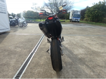 Заказать из Японии мотоцикл KTM 690 SMC R 2013 фото 10