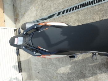     KTM 690 SMC R 2013  23