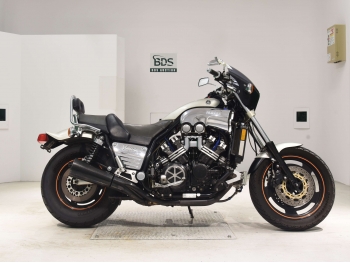     Yamaha V-Max 1998  2