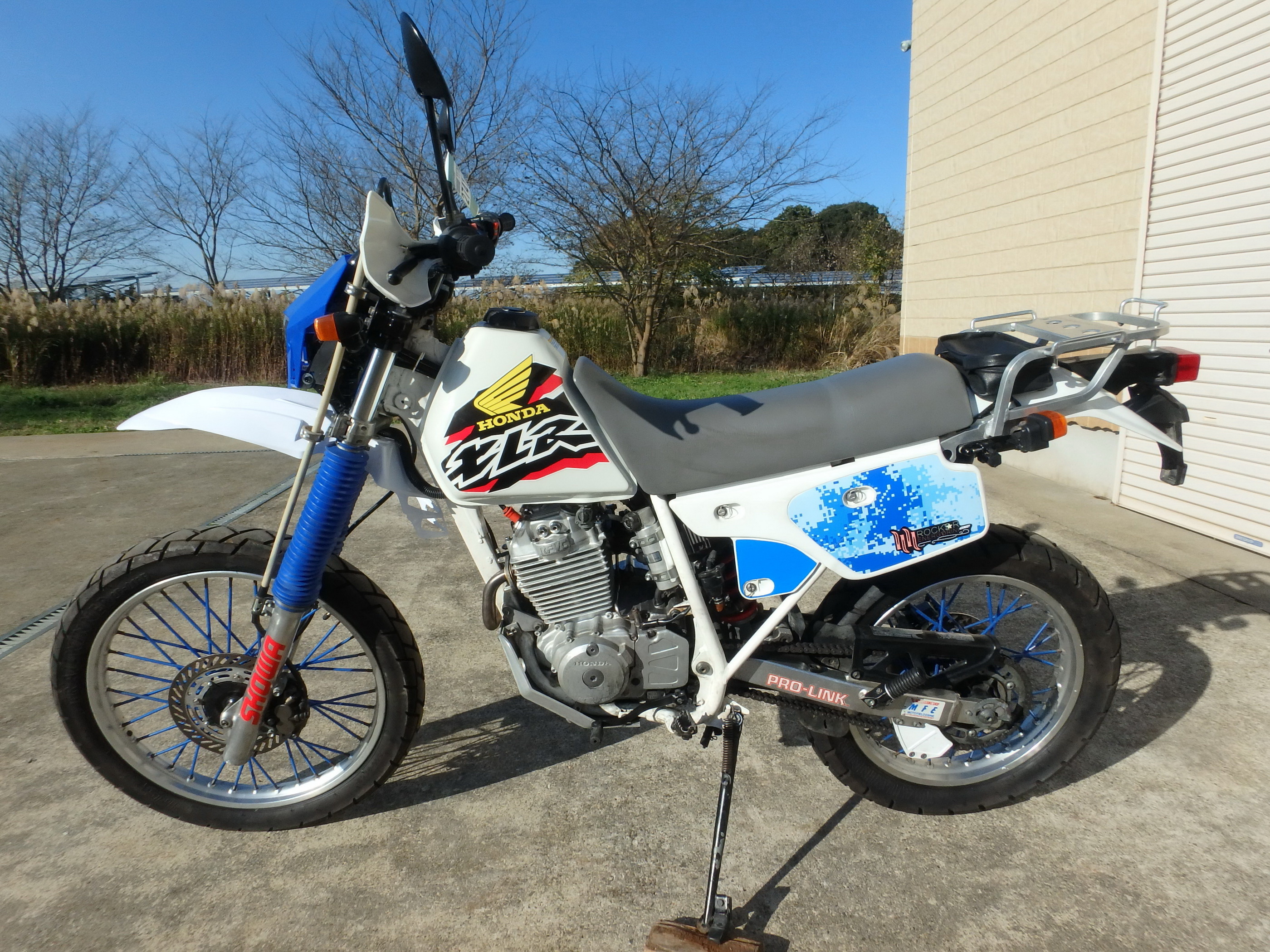 Купить мотоцикл Honda XLR250R-3 1990 фото 12