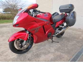     Honda CBR1100XX Super Blackbird 1998  11