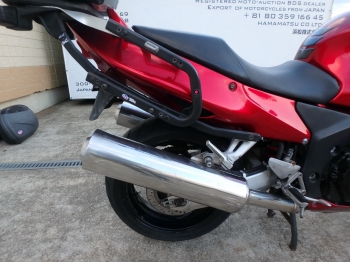     Honda CBR1100XX Super Blackbird 1998  17