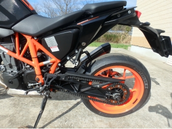 Заказать из Японии мотоцикл KTM 690 Duke R 2017 фото 16