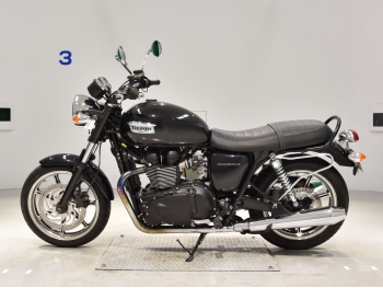 �������� �� ������ �������� Triumph Bonneville 2016 ���� 1