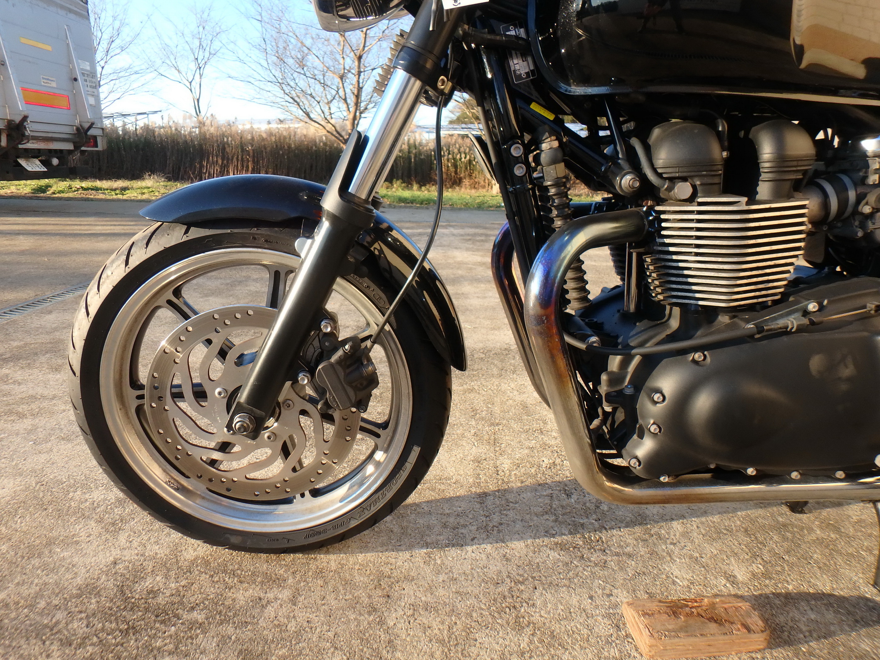 Купить мотоцикл Triumph Bonneville 2016 фото 14
