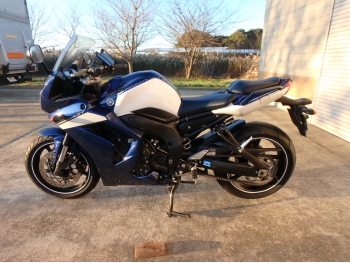     Yamaha FZ-1 Fazer GT 2011  12