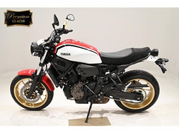     Yamaha XSR700 2020  1