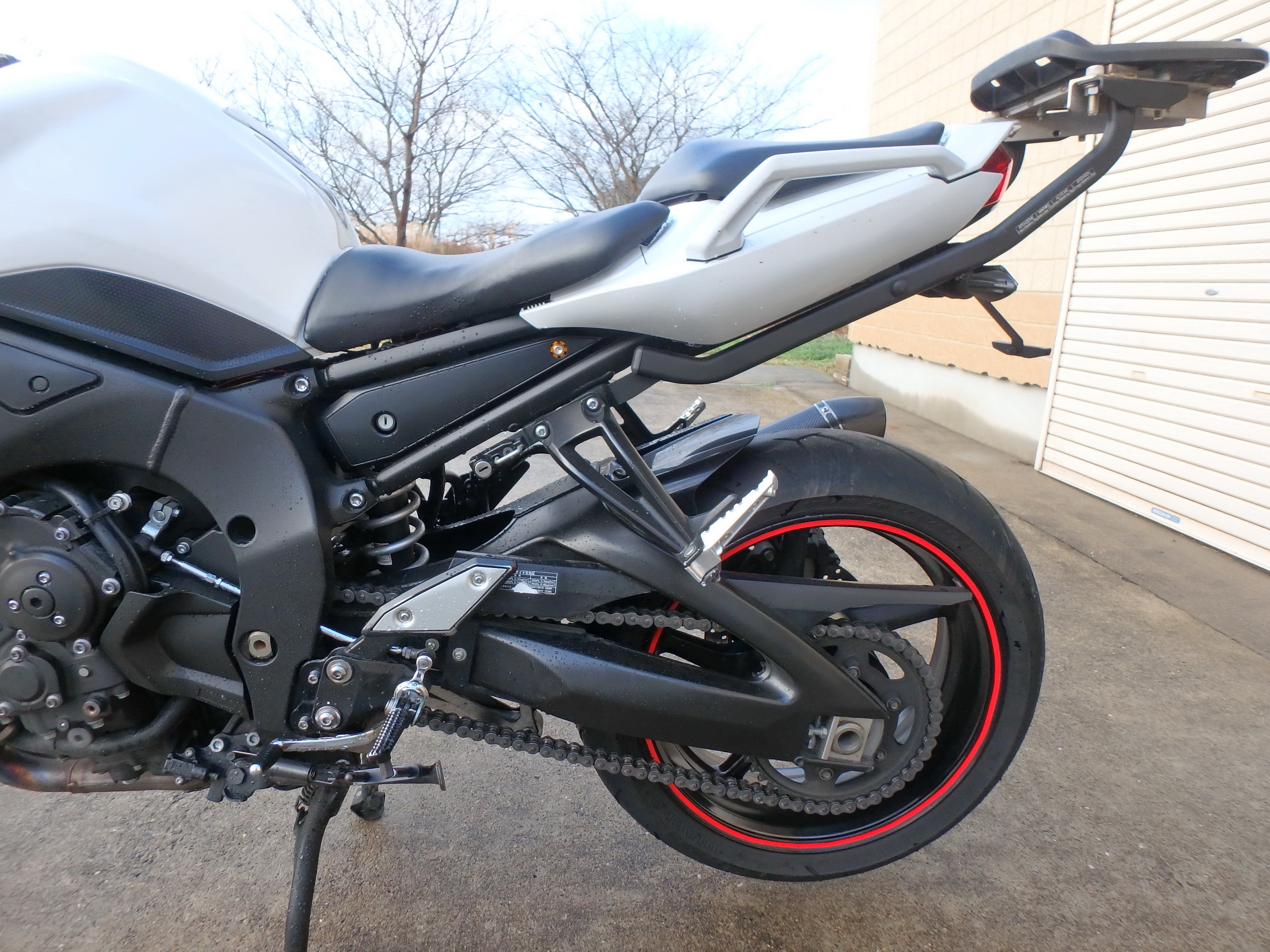 Купить мотоцикл Yamaha FZ-1 Fazer 2013 фото 16