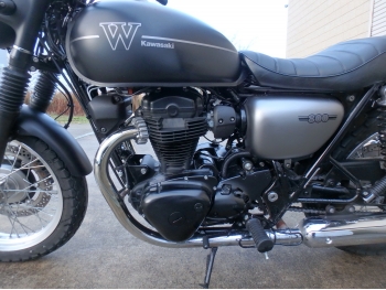     Kawasaki W800-2 Street 2019  15