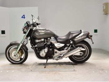 �������� �� ������ �������� Honda X4 1997 ���� 1