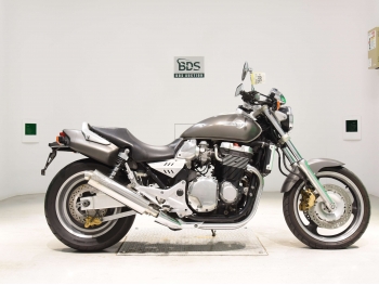 �������� �� ������ �������� Honda X4 1997 ���� 2