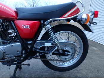     Yamaha SR400-4 2009  16