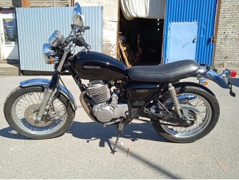     Honda CB400SS-E 2004  9