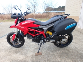     Ducati Hypermotard 820 2014  12