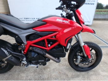     Ducati Hypermotard 820 2014  18