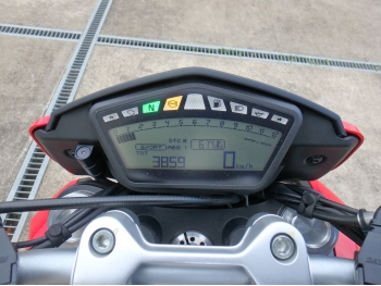    Ducati Hypermotard 820 2014  20