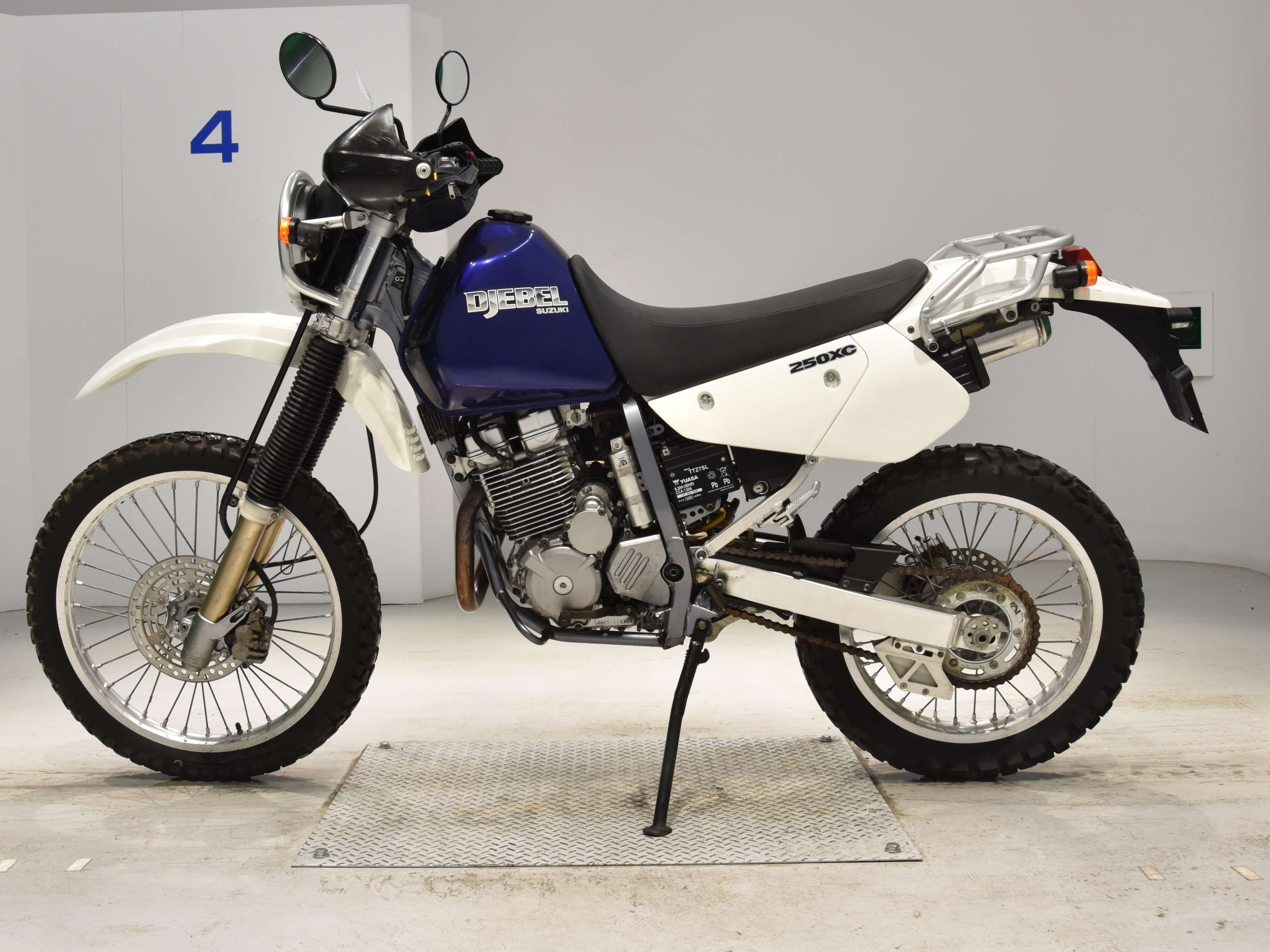 Купить мотоцикл Suzuki Djebel250XC 2006 фото 1
